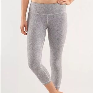Lululemon Ghost Herringbone Wunderunder Crop 4